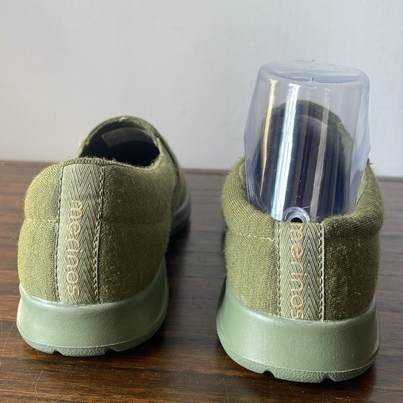 NWOT Merinos olive army green slip on sneakers wool handmade comfort women’s 6 - Picture 5 of 10